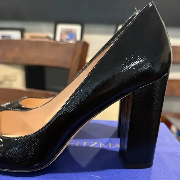 Stuart Weitzman Laney 95 Black Caviar Patent Leather Heels - Picture 6 of 7